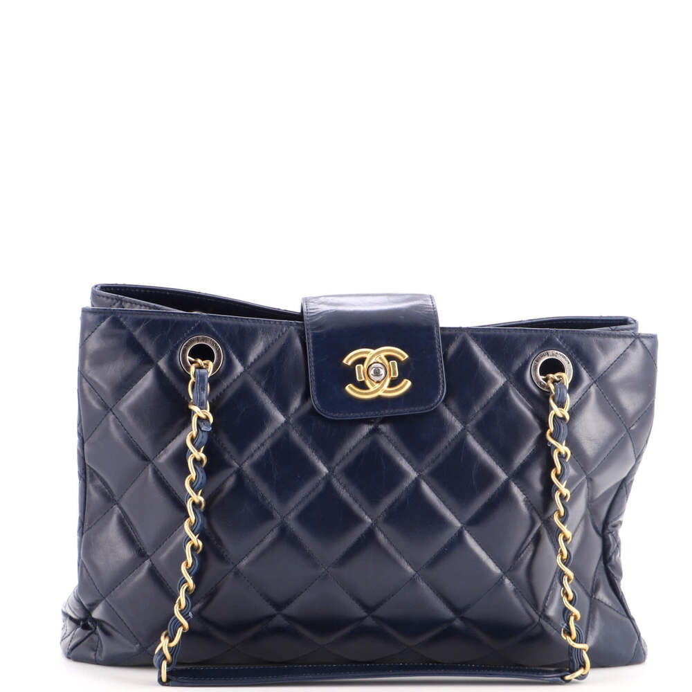 Chanel Medium Daily Walk Shopping Tote